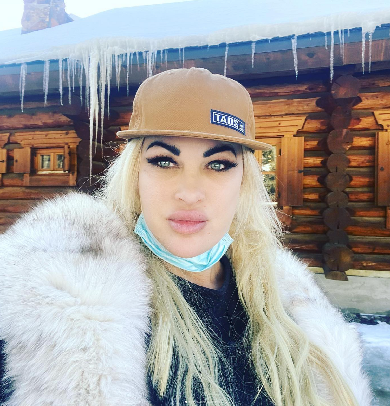 Tati Holt